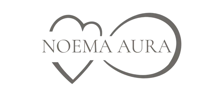 Logo projektu Noema Aura zaměřeného na&nbsp;osobní rozvoj v&nbsp;souvislostech